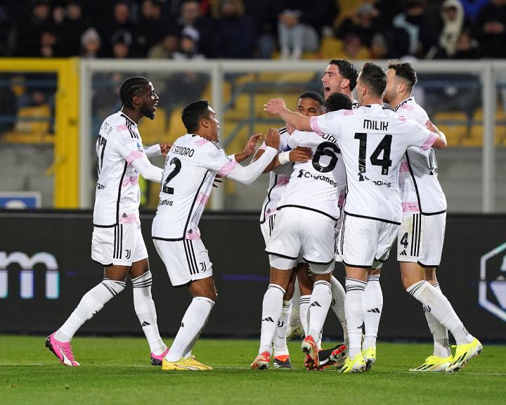 关于尤文图斯主场战平AC米兰，领跑优势缩小的信息